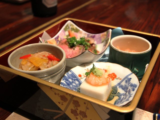 Dishes at Hyakunengura